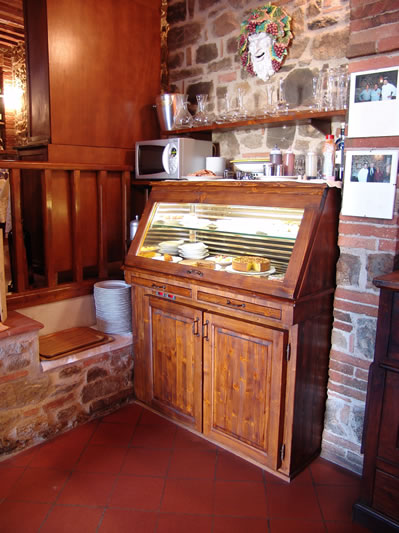 Refrigerated Showcases furniture for Confectionery refrigerated showcases (La Taverna Vagliagli)