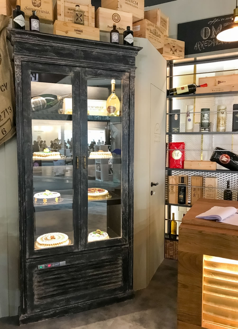 OMIF Refrigerated Showcases furniture for Refrigerated showcases Taverna del Capitano