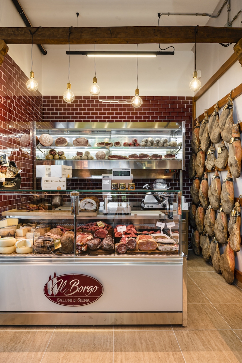 Realizzazione arredi Gastronomie - Locali Tipici come Il Borgo - Monteroni d'Arbia by OMIF