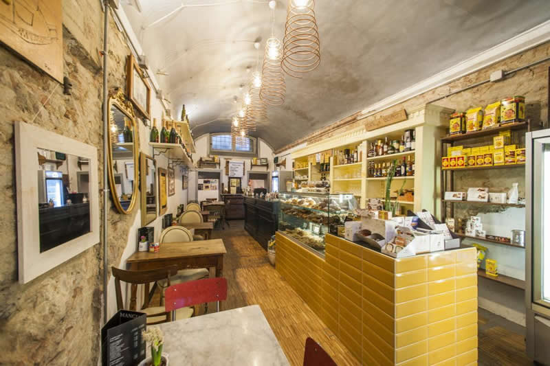 Arredi per Cafeteria - Lounge Bar per Gusti continentali - Siena - OMIF